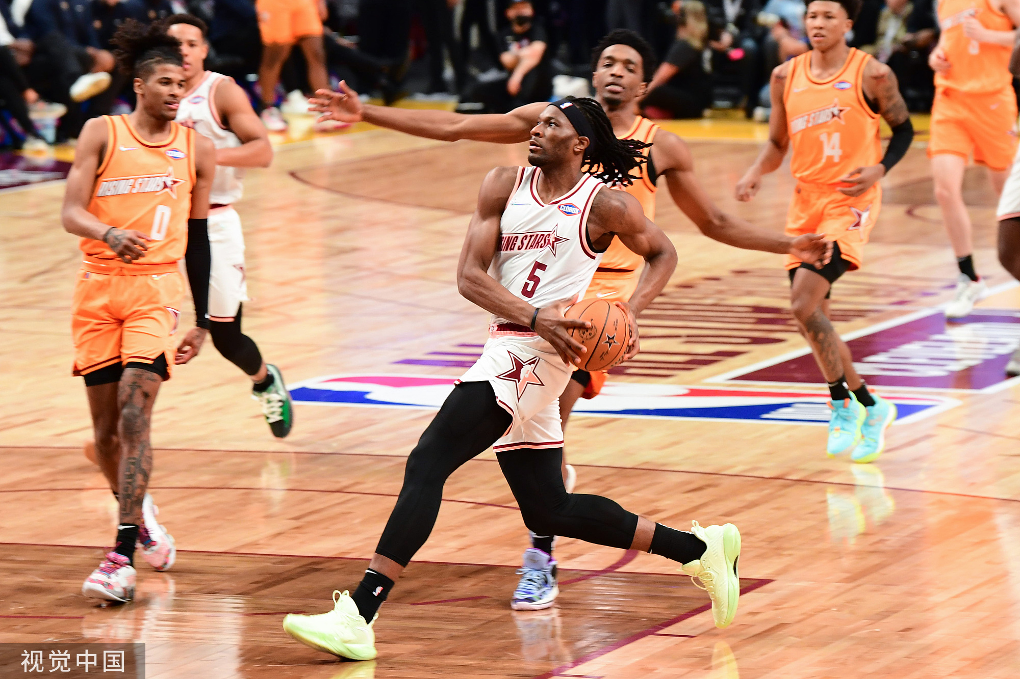 ipad版-集结日罗马备战全明星赛，临场应变细节曝光，底气十足，高层口径保持一致的简单介绍