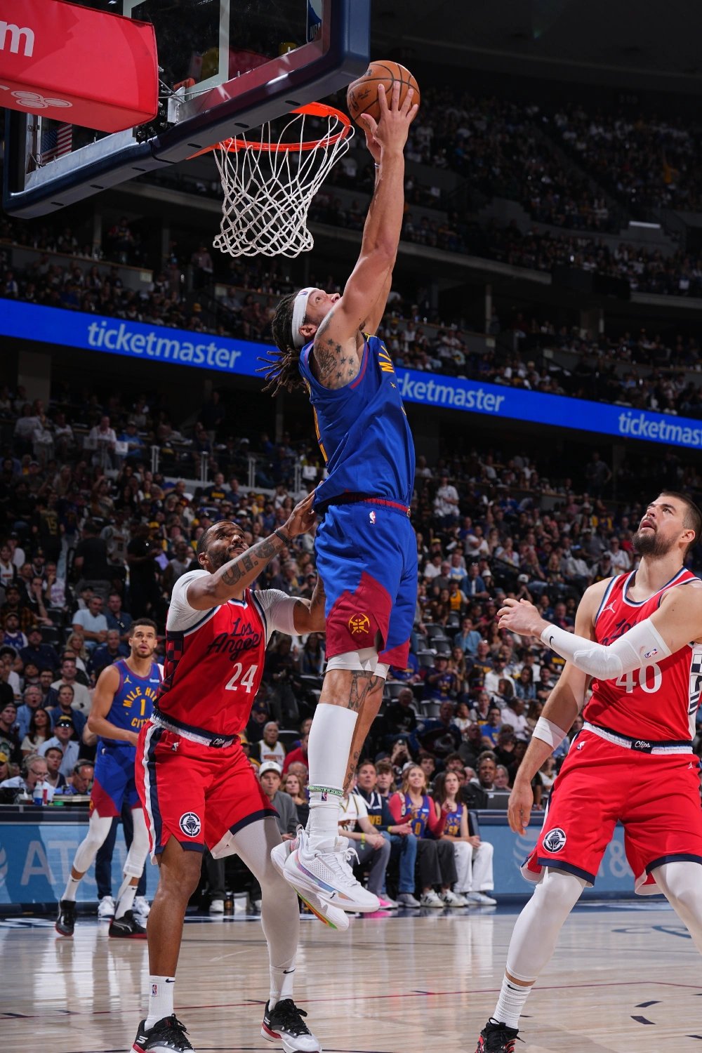 九游手机版-法甲倒计时；洛杉矶快船赛后门线救险；细节引发关注；震撼外界；控场能力受关注的简单介绍